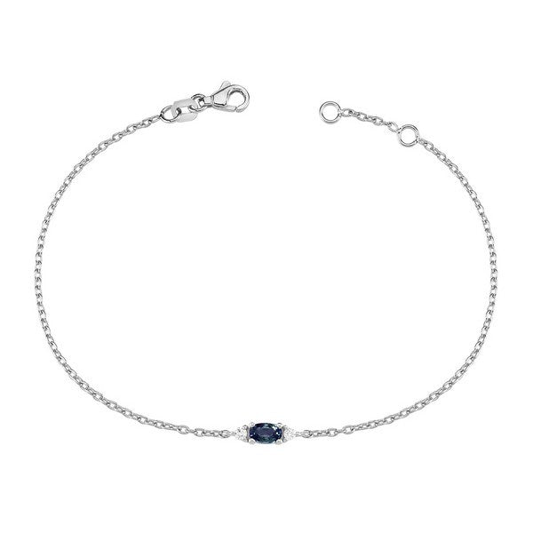 Petit armbånd i 14 kt hvidguld med blå safir og diamanter fra Nuran
